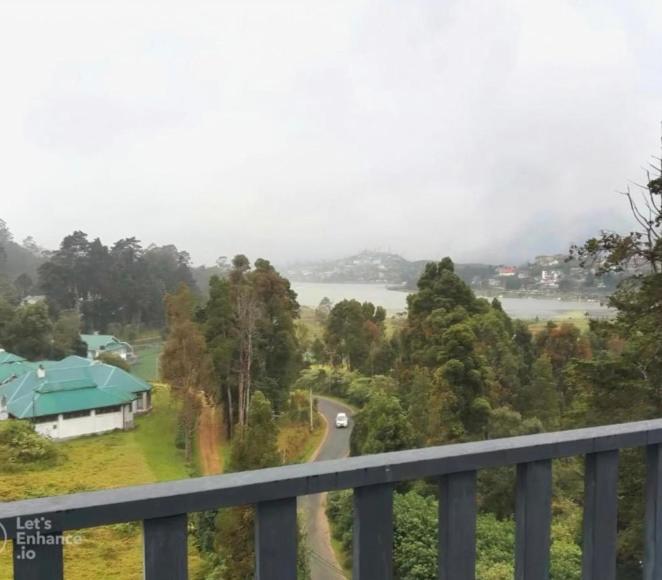 Nuwaraeliya Penthouse Apartment With Pool & Panaromic Views Νουβάρα Ελίγια Εξωτερικό φωτογραφία